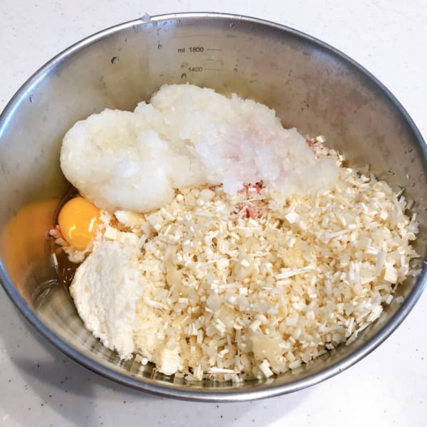 材料を混ぜたもの